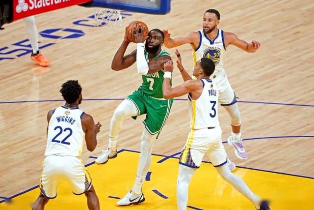 三亚亚沙会丨台克球首次亮相引关注 女双决赛阵容产生